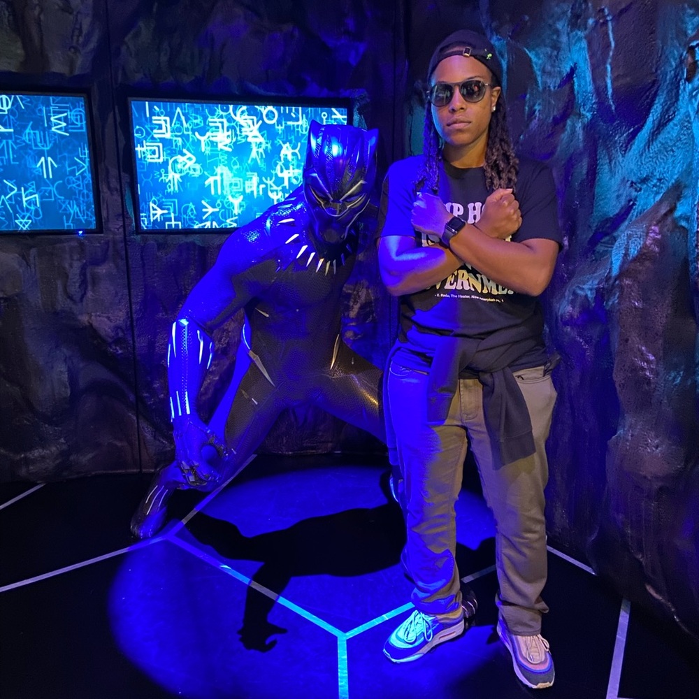 Meet your Posher, RJ